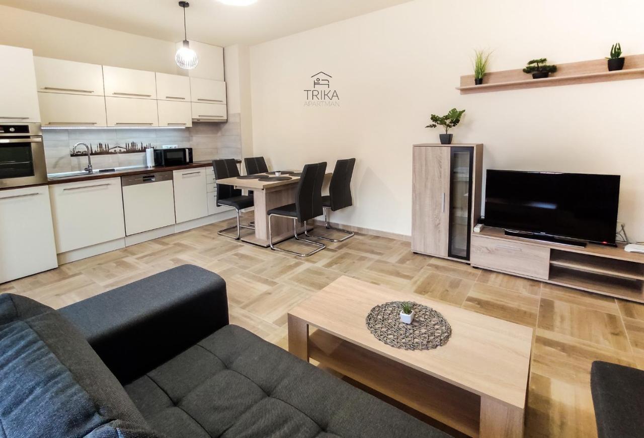 Trika Apartman Sárvár Buitenkant foto